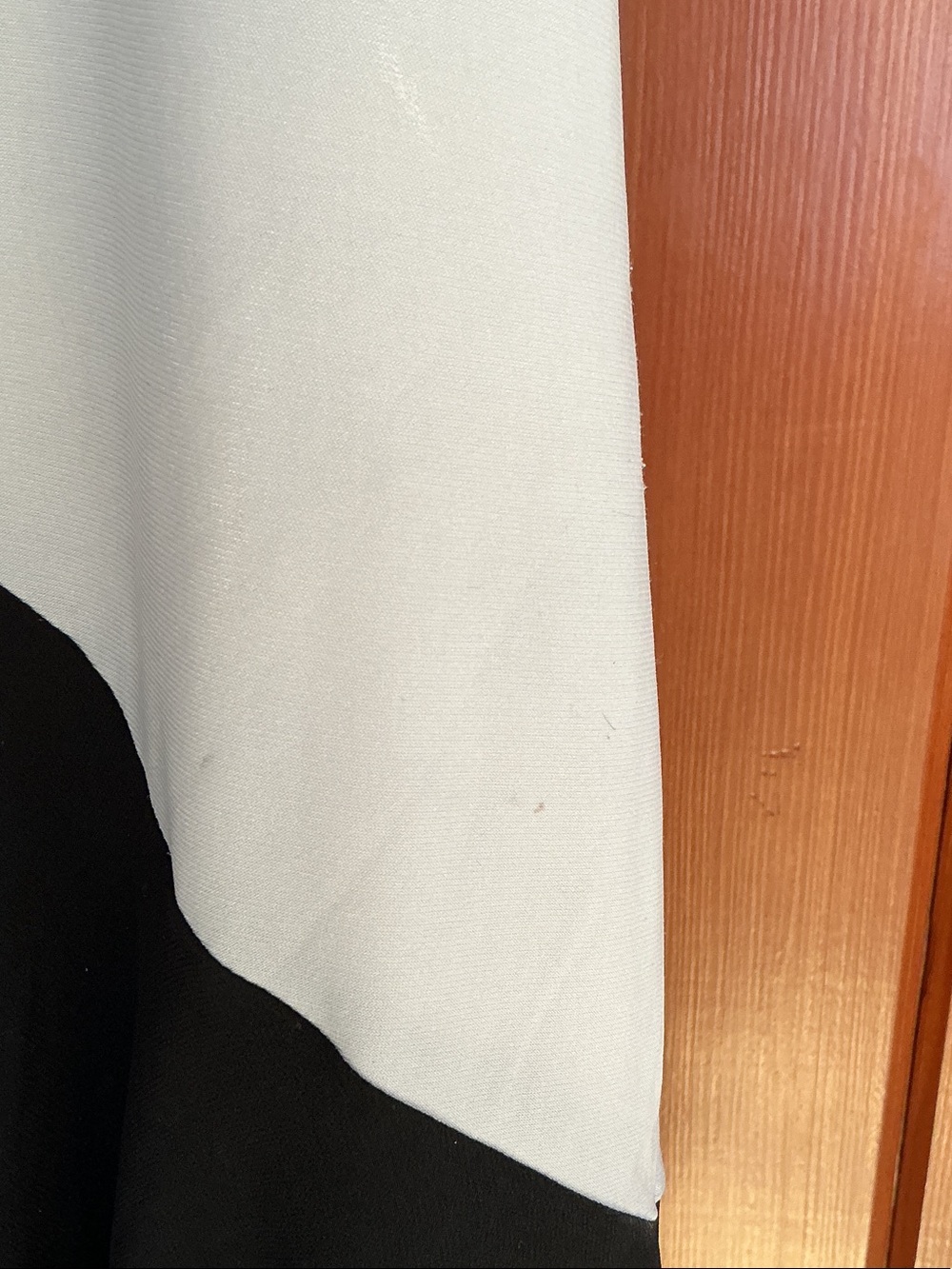 Asymmetrical Black and White Colorblock Sleeveless Dress - Picture 3 of 3